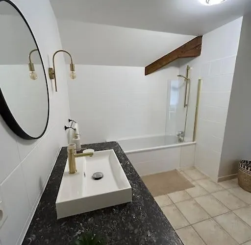 Le Triangle D Or Apartment